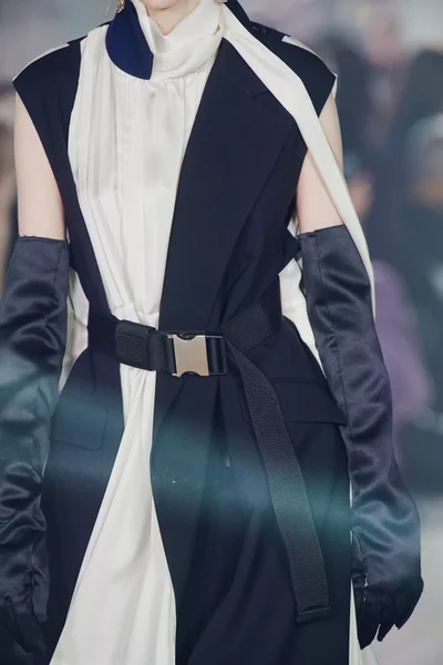 Look 108